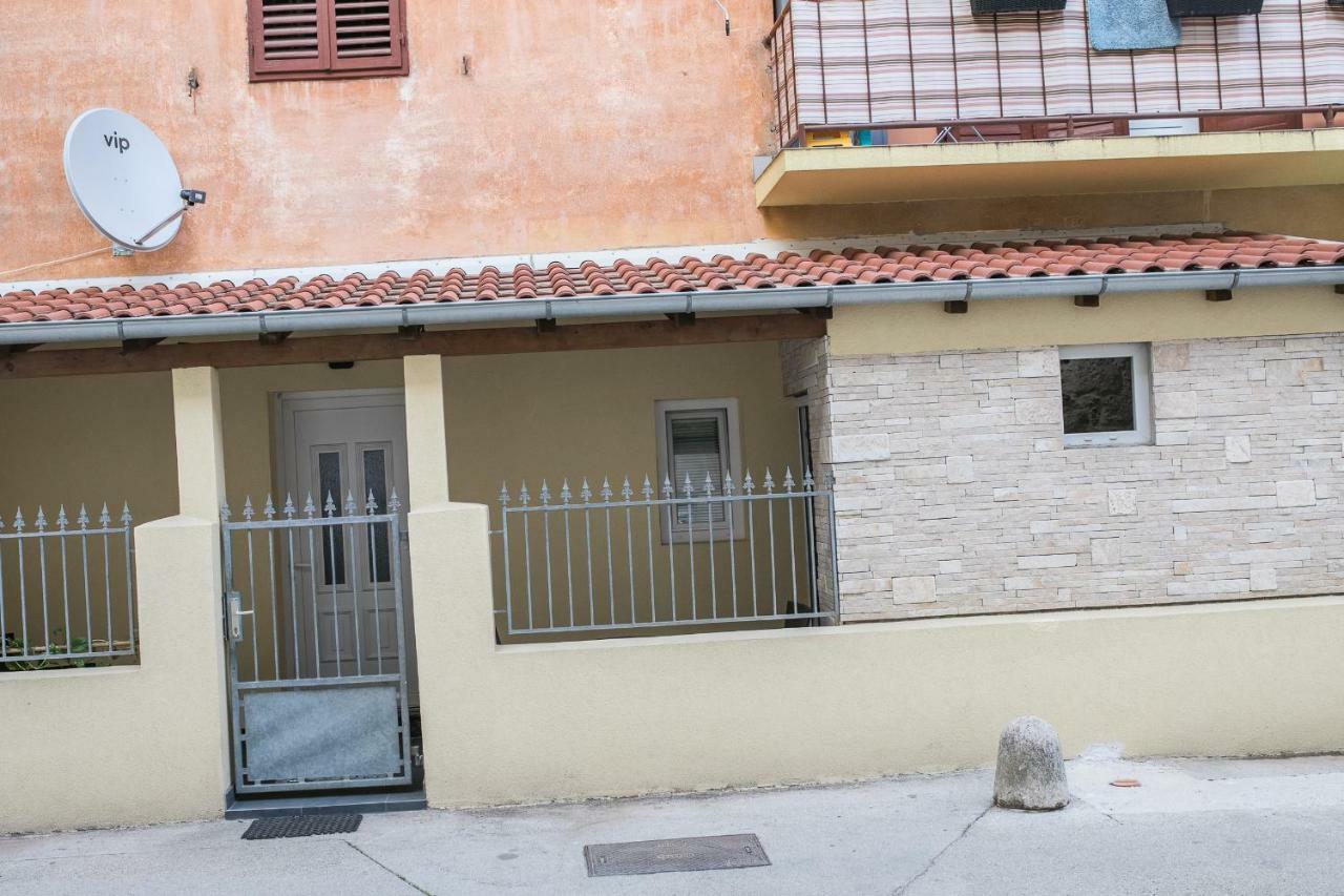 זאדאר Midtown Center Apartments מראה חיצוני תמונה
