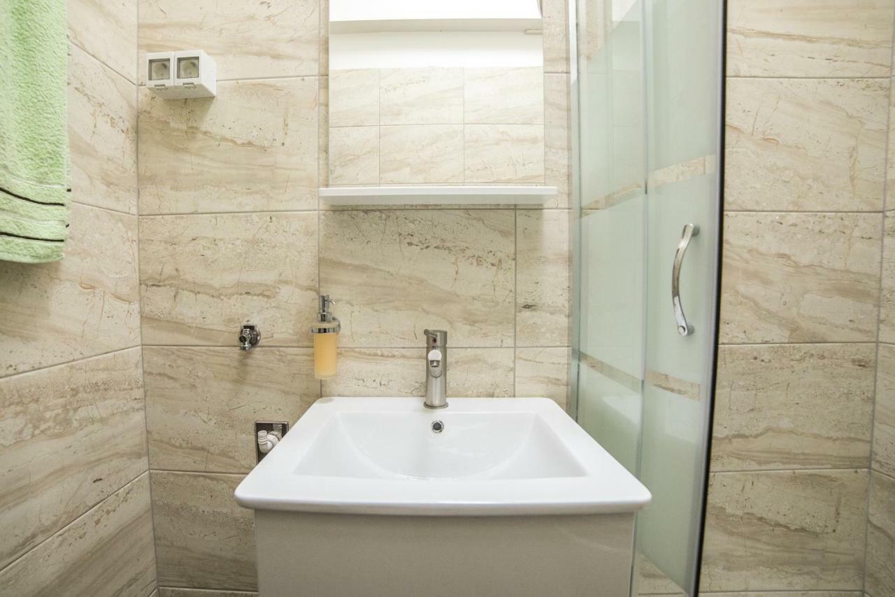 זאדאר Midtown Center Apartments מראה חיצוני תמונה